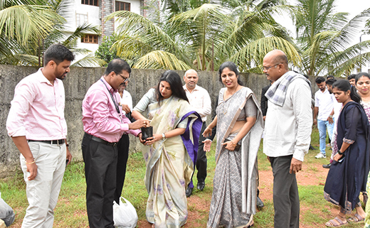 Sahyadri College